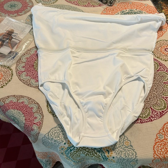 Swim skirt - Picture 5 of 5